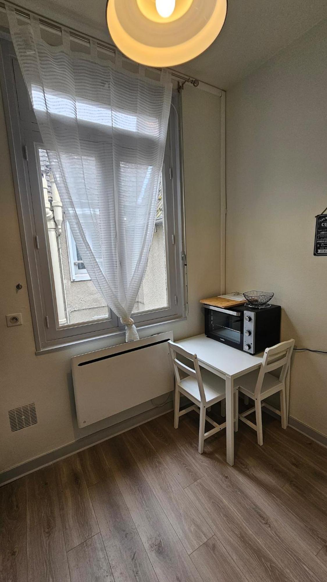 Apartment Le Petit Bastion - T2 - Wi-fi Montlucon